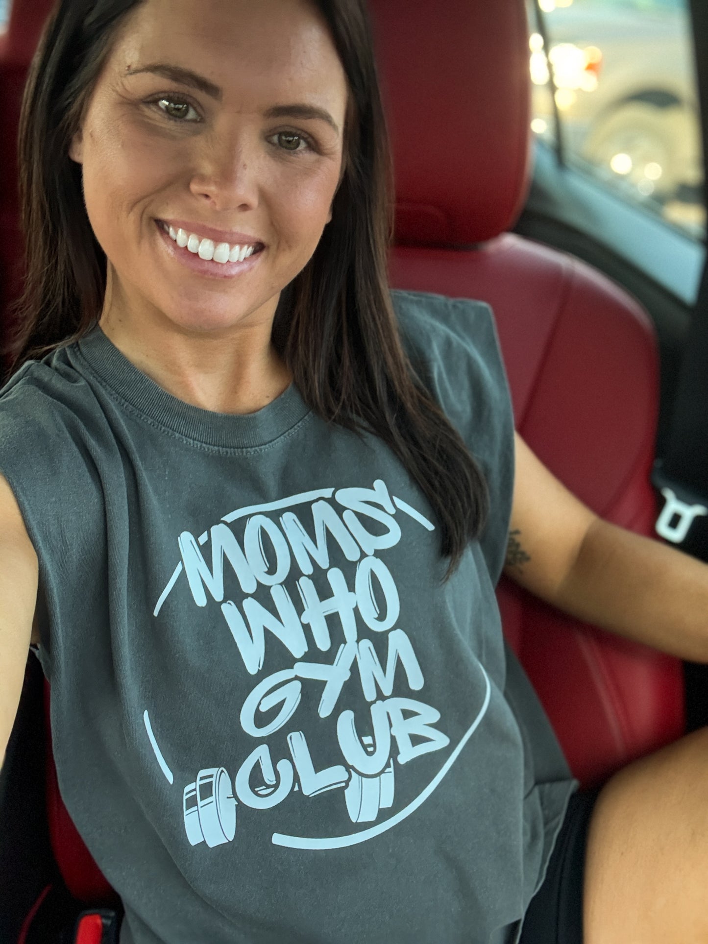Moms Who Gym Muscle Tee